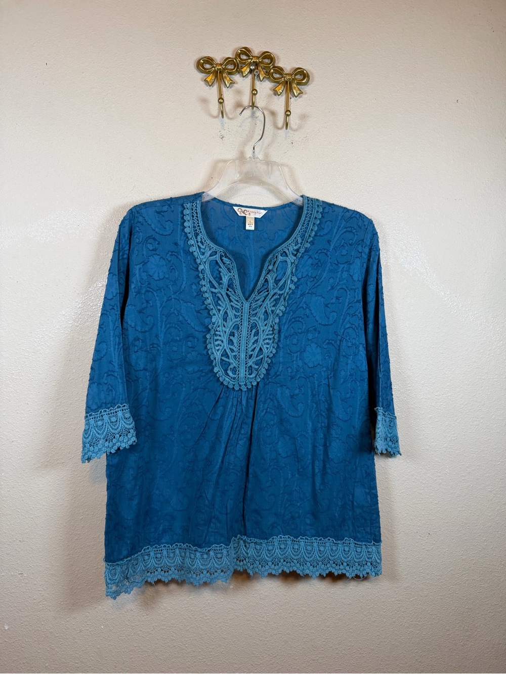 krazy kat Teal Blue Lace-Trim Embroidered Tunic Top. Size L